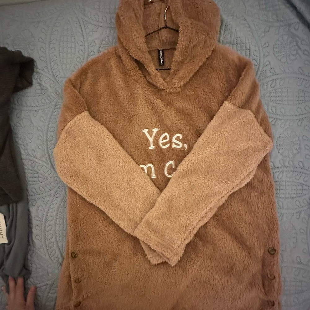 Brown Embroidered 'Yes, I'm Cold' Pullover Hoodie - Picture 2 of 6